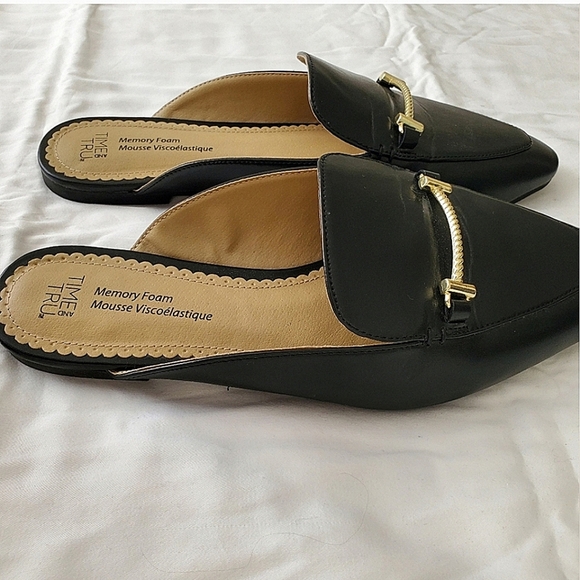 Time & Tru Sz 10 Black Mules - Picture 4 of 5